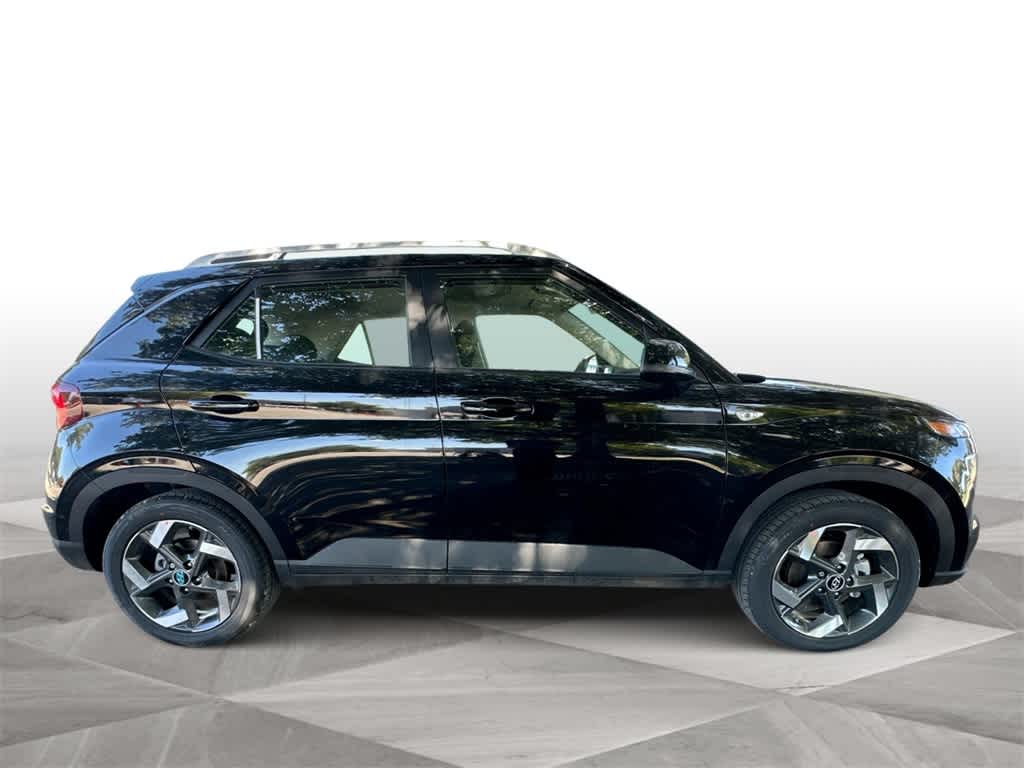 Thumbnail: 2026 Hyundai Venue - 9