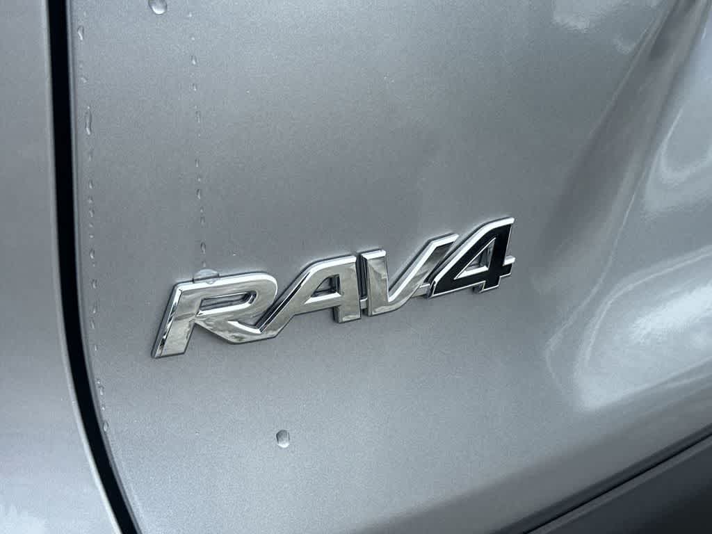 Thumbnail: 2023 Toyota RAV4 - 11