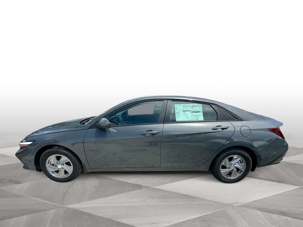 Thumbnail: 2026 Hyundai Elantra - 5