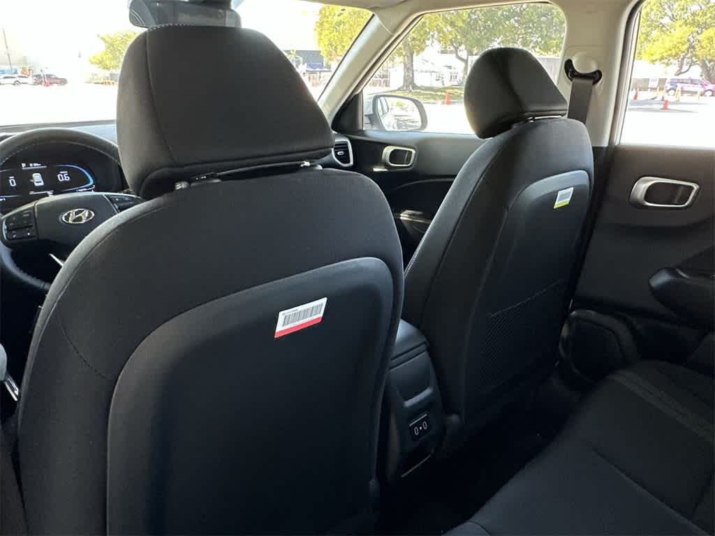 Thumbnail: 2025 Hyundai Venue - 23