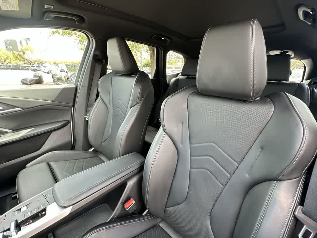 Thumbnail: 2025 BMW X1 - 14