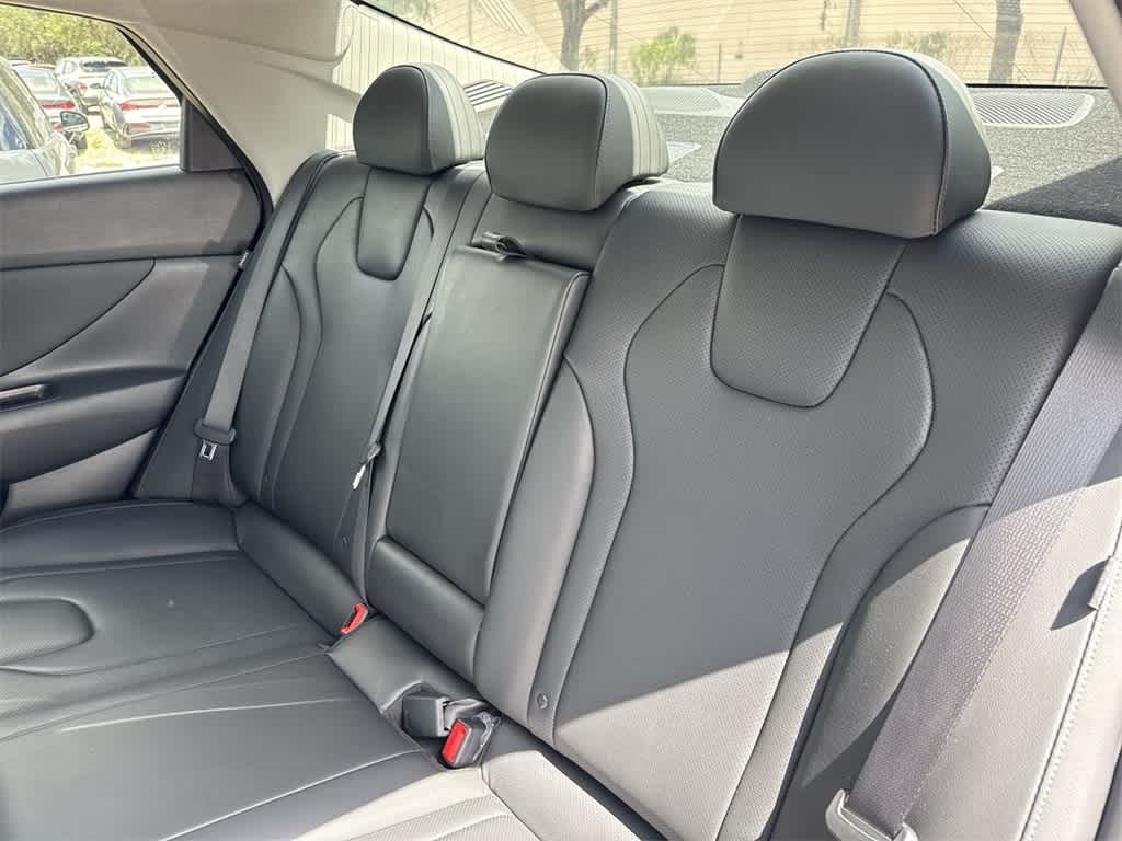 Thumbnail: 2024 Hyundai Elantra - 22