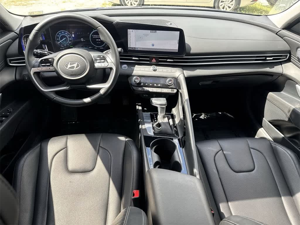 Thumbnail: 2024 Hyundai Elantra - 24