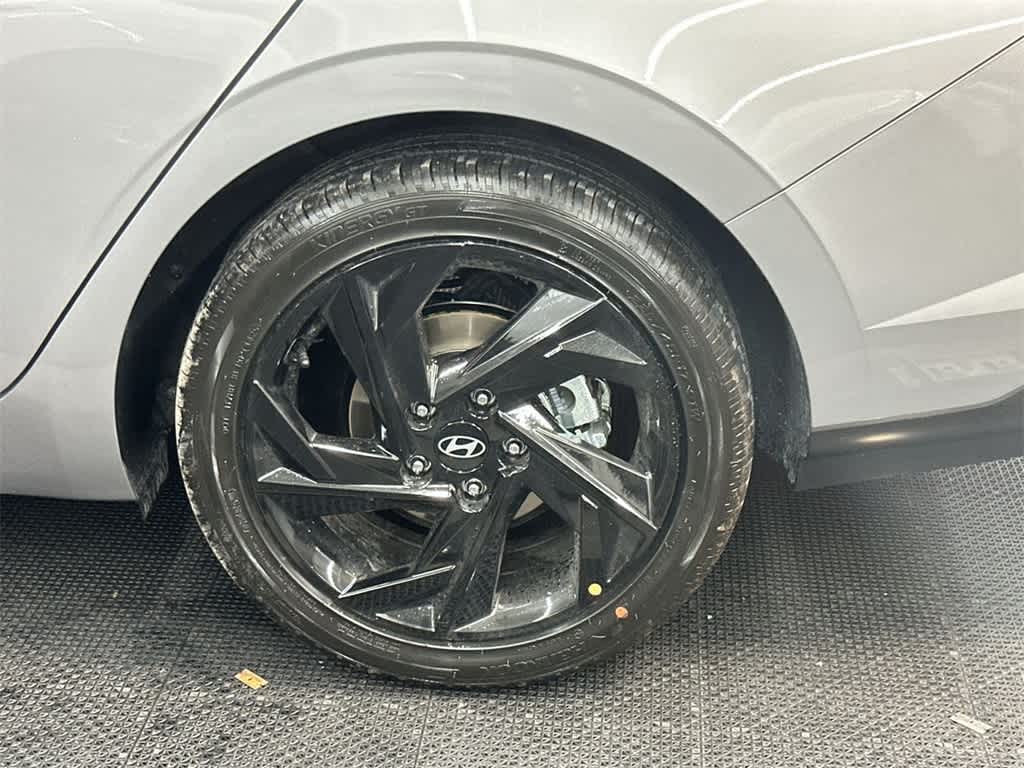 Thumbnail: 2026 Hyundai Elantra - 11