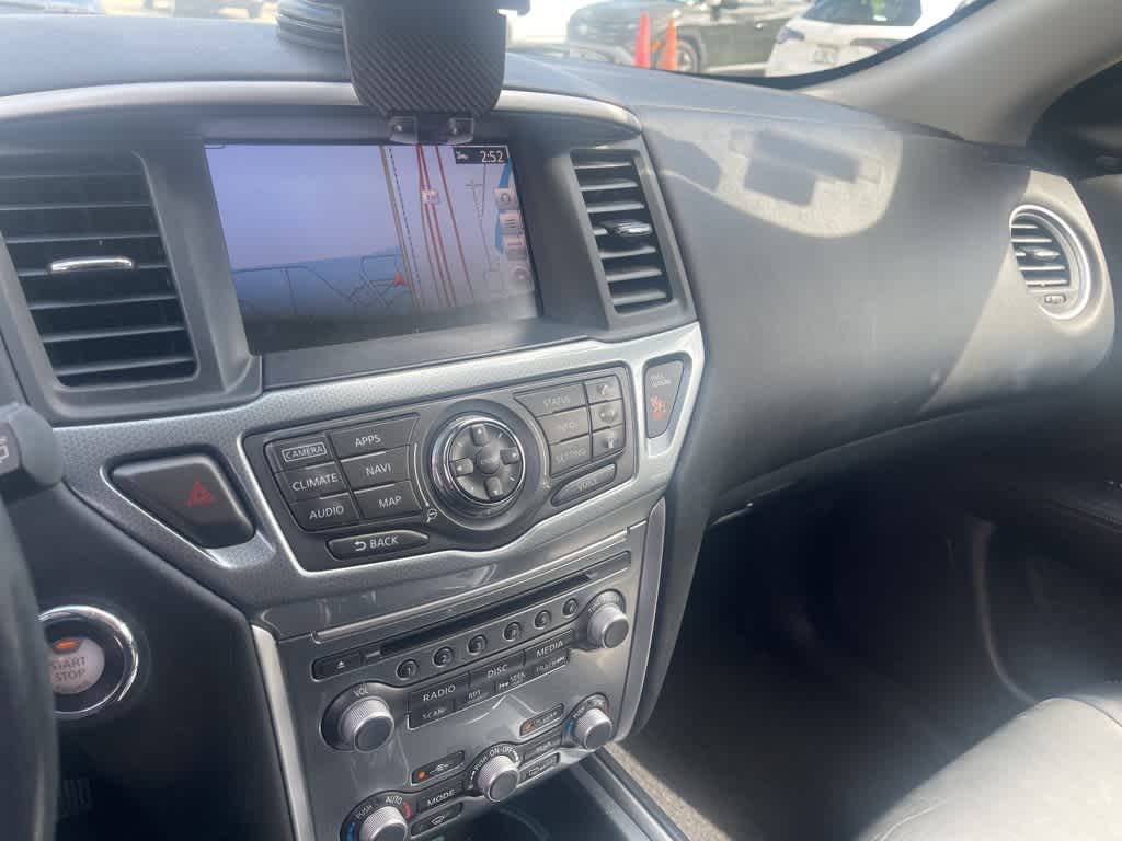 Thumbnail: 2019 Nissan Pathfinder - 13