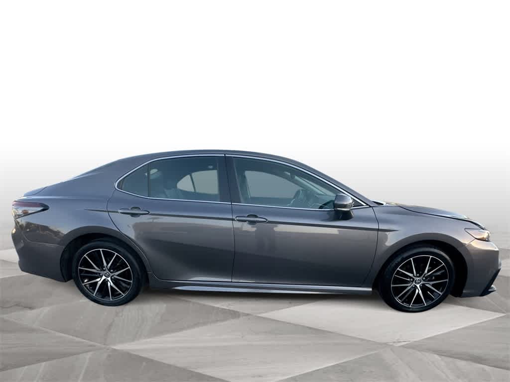 Thumbnail: 2024 Toyota Camry - 9