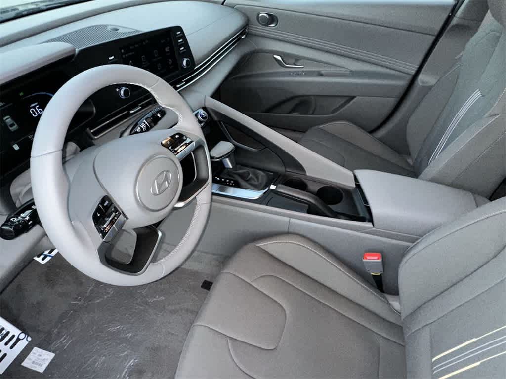 Thumbnail: 2026 Hyundai Elantra - 13