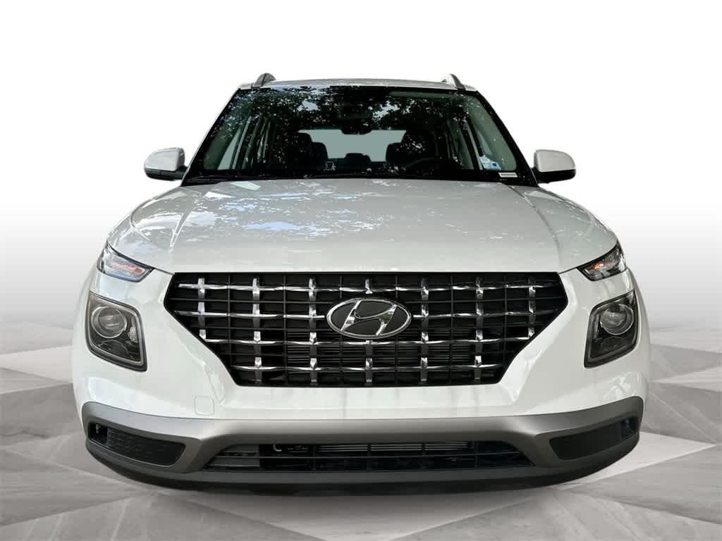 Thumbnail: 2025 Hyundai Venue - 3