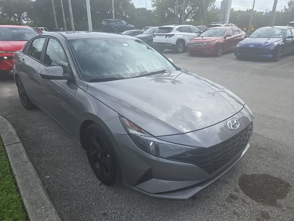 Thumbnail: 2021 Hyundai Elantra - 1