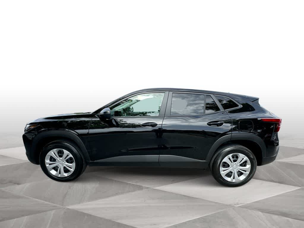 Thumbnail: 2025 Chevrolet Trax - 5