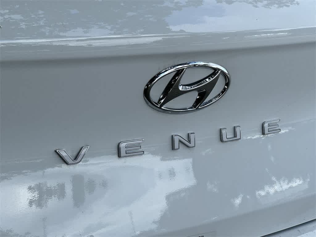 Thumbnail: 2025 Hyundai Venue - 10