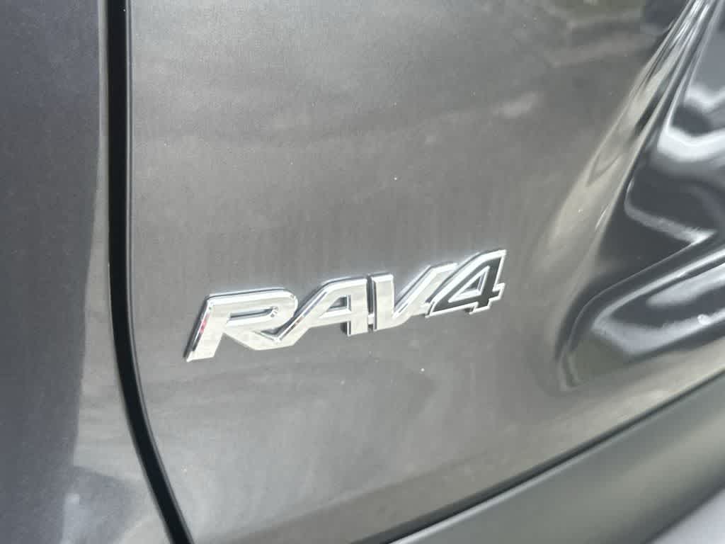 Thumbnail: 2025 Toyota RAV4 - 11