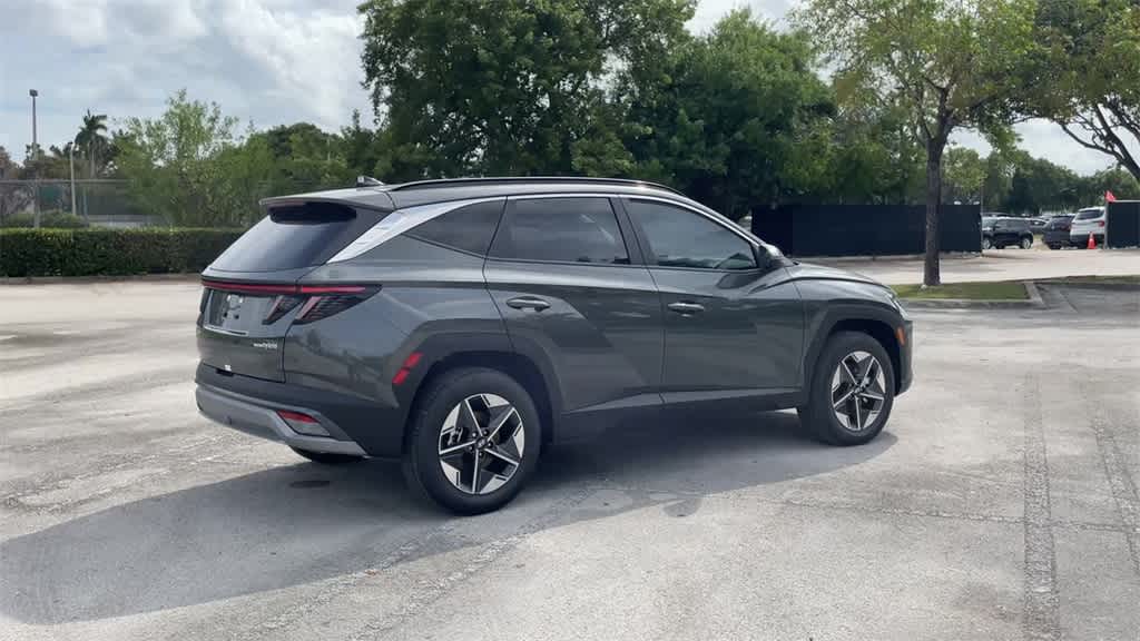 Thumbnail: 2025 Hyundai Tucson - 9