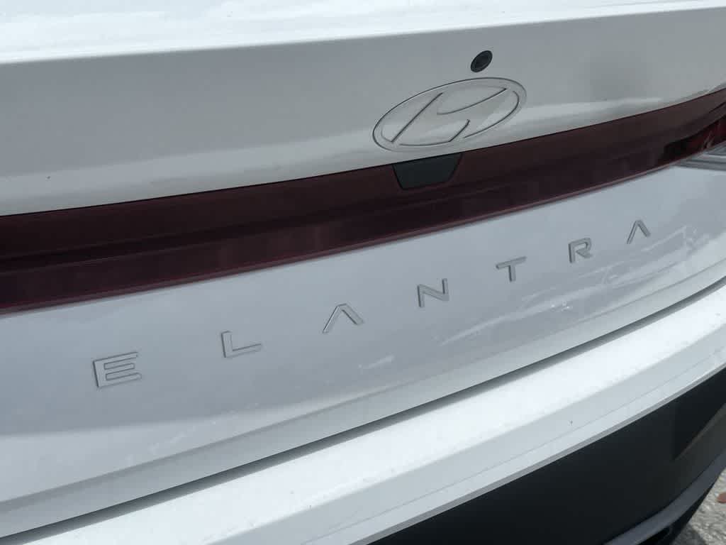 Thumbnail: 2026 Hyundai Elantra - 10