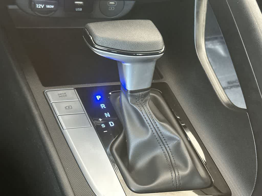 Thumbnail: 2025 Hyundai Elantra - 21