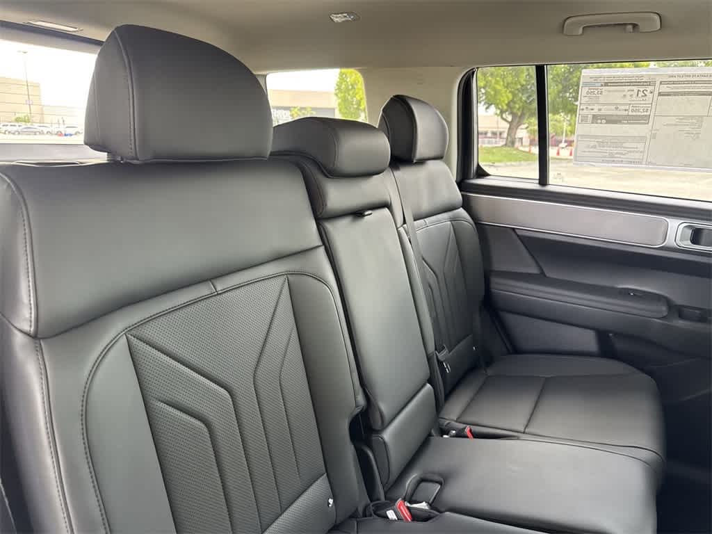 Thumbnail: 2026 Hyundai Santa Fe - 26