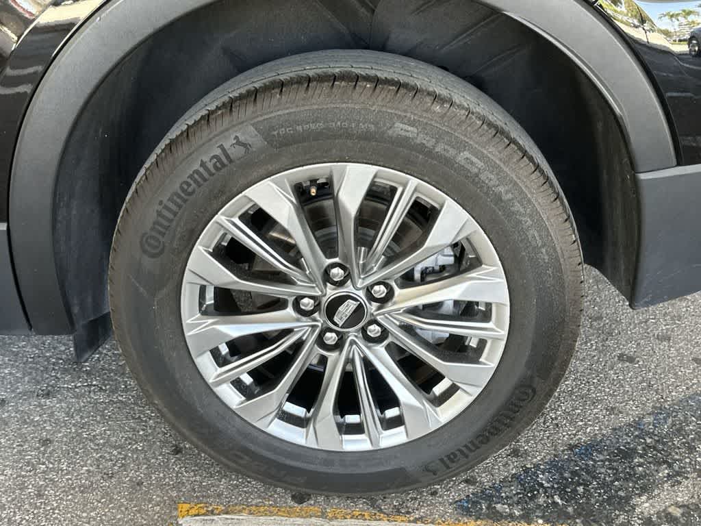 Thumbnail: 2024 Cadillac XT4 - 11