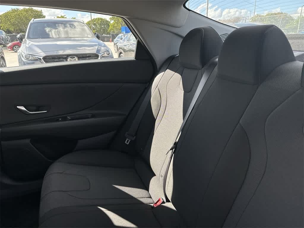 Thumbnail: 2025 Hyundai Elantra - 22