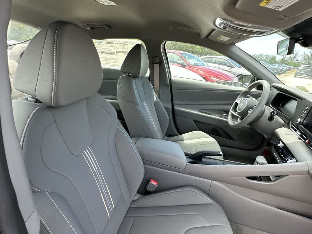 Thumbnail: 2026 Hyundai Elantra - 12