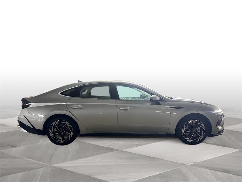 Thumbnail: 2026 Hyundai Sonata - 9