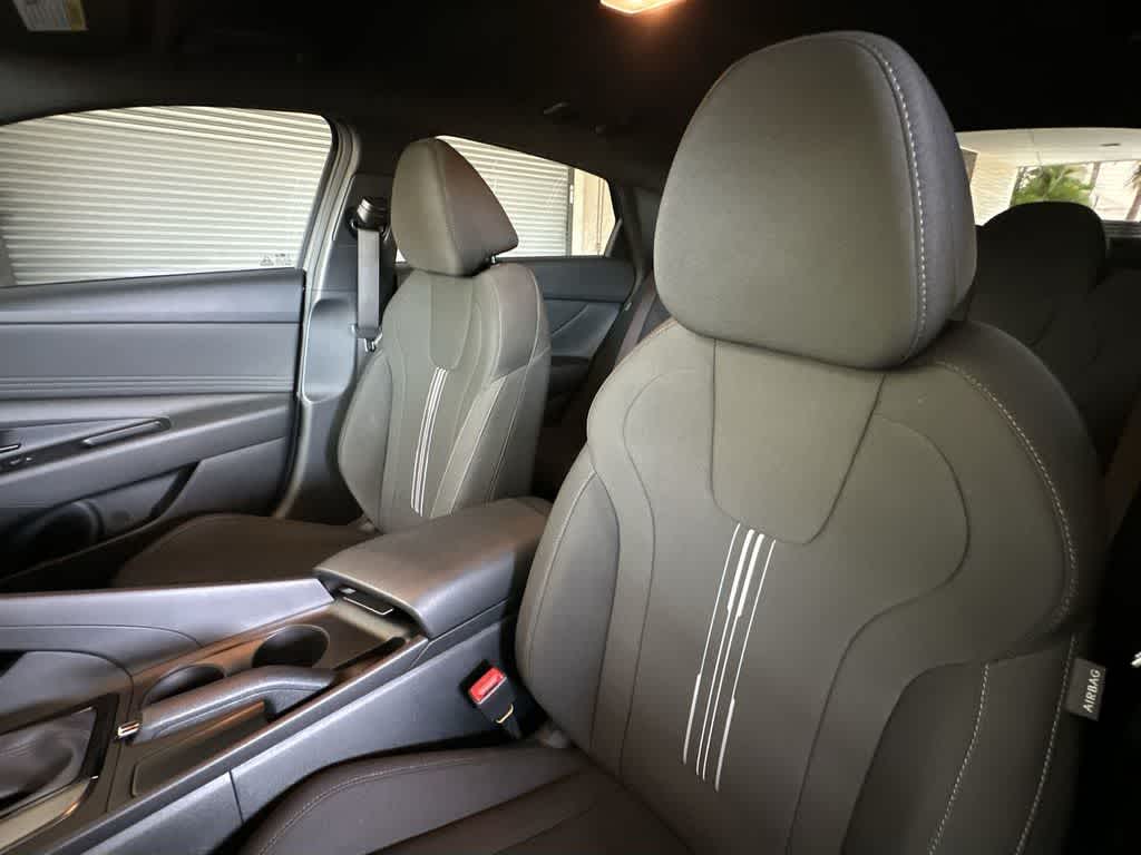 Thumbnail: 2026 Hyundai Elantra - 14