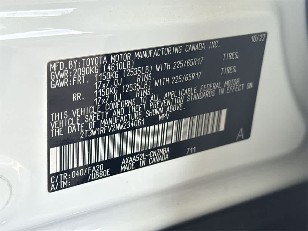 2022 Toyota RAV4 XLE 29