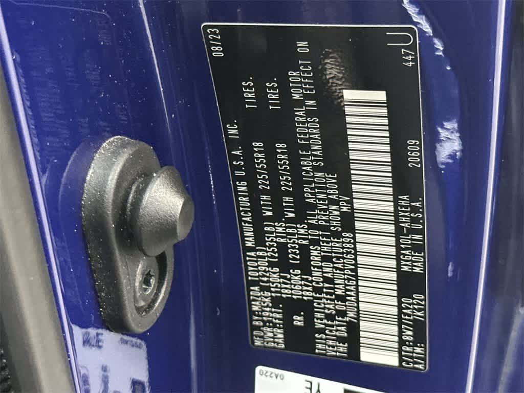 Thumbnail: 2023 Toyota Corolla Cross - 29