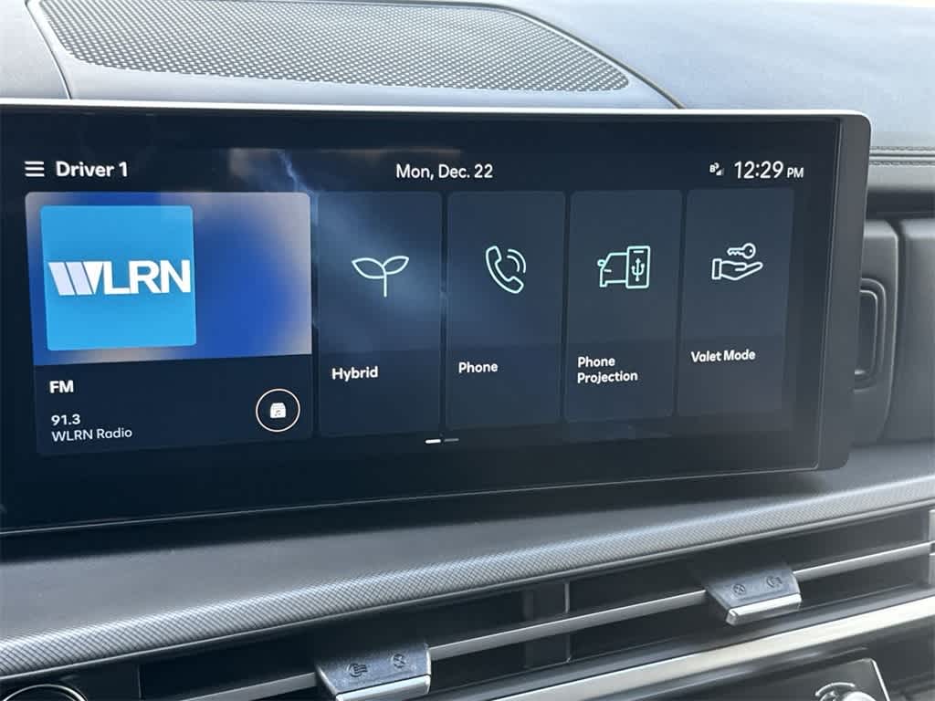 Thumbnail: 2025 Hyundai Santa Fe - 18