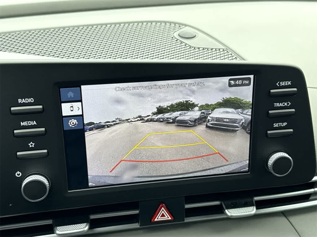 Thumbnail: 2025 Hyundai Elantra - 19