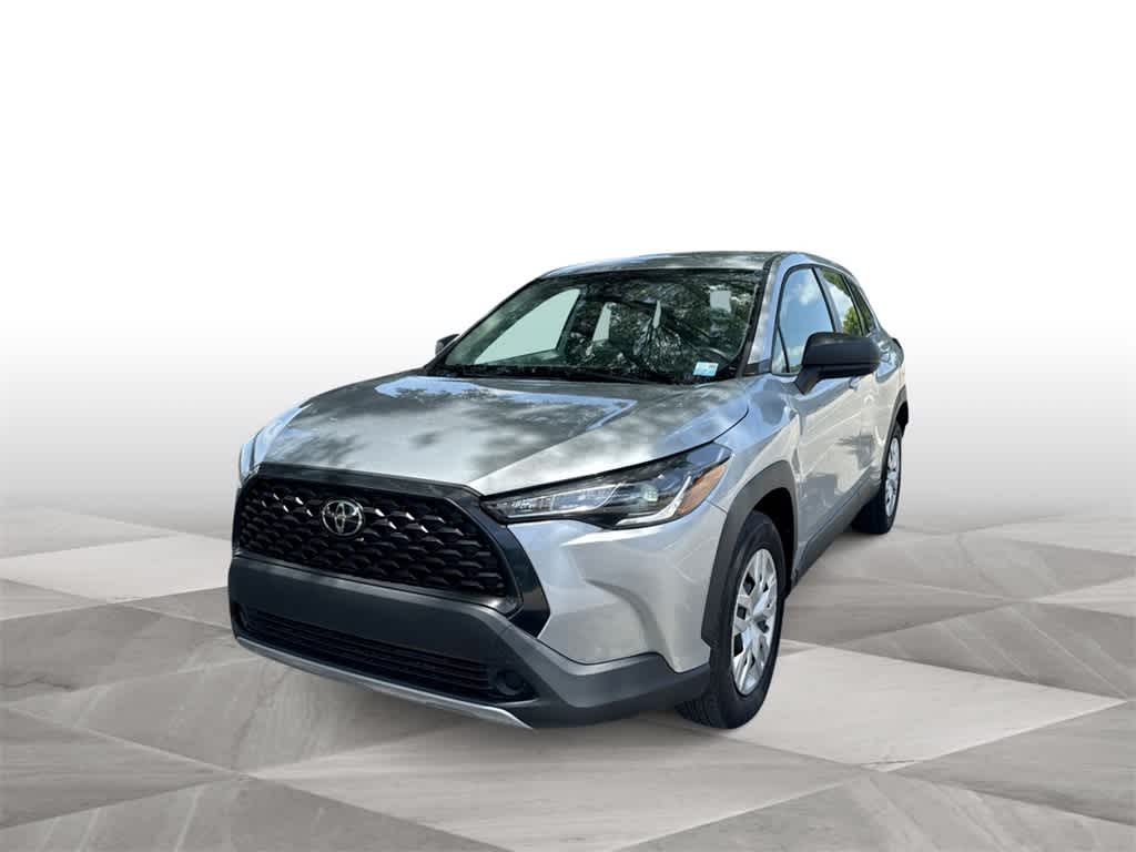 Thumbnail: 2022 Toyota Corolla Cross - 4