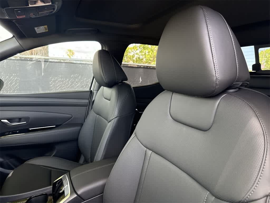 2025 Hyundai Santa Cruz SEL 14