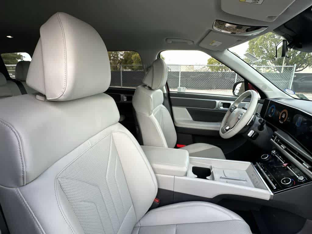 Thumbnail: 2025 Hyundai Santa Fe - 27