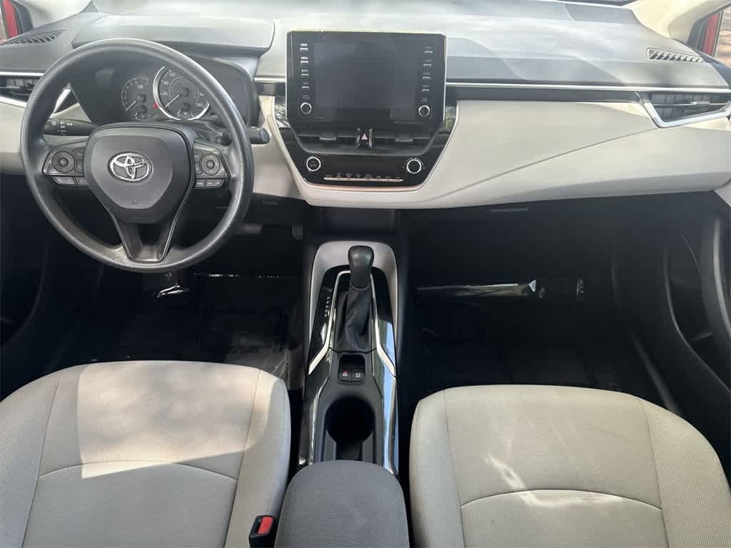2020 Toyota Corolla LE 24
