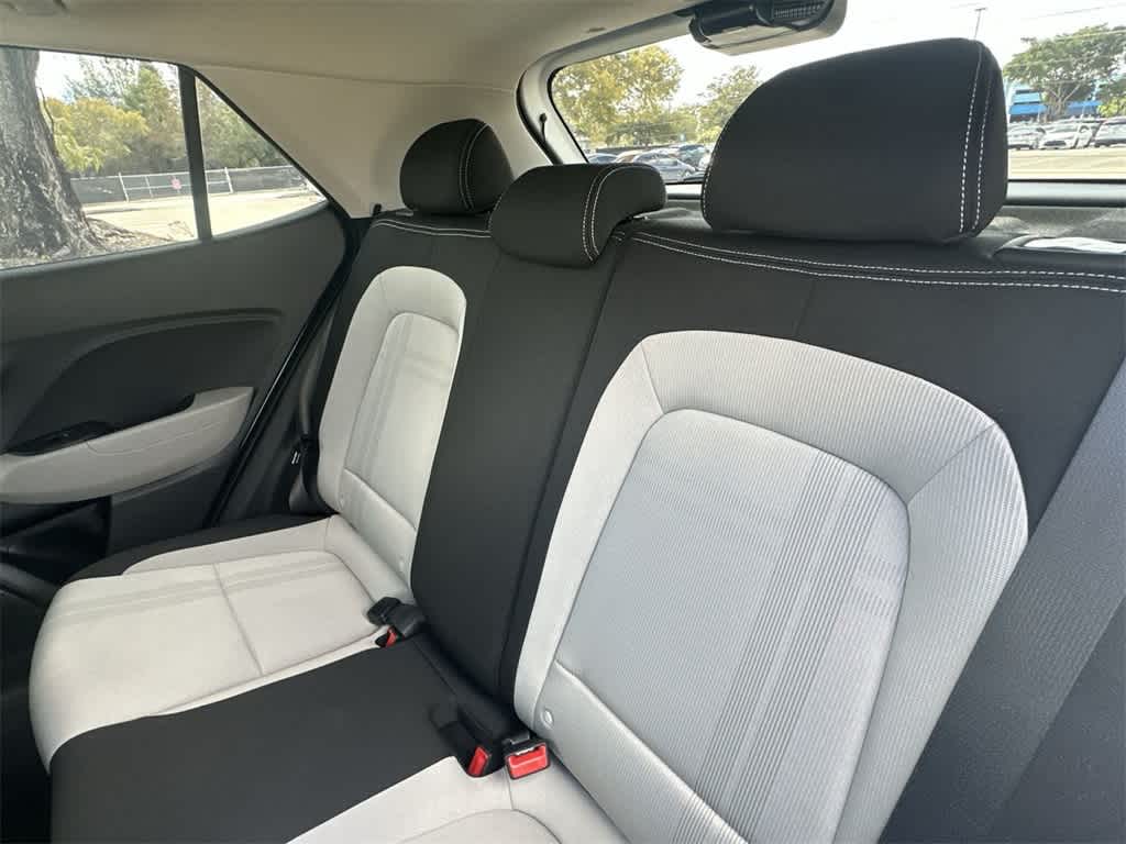 Thumbnail: 2023 Hyundai Venue - 22