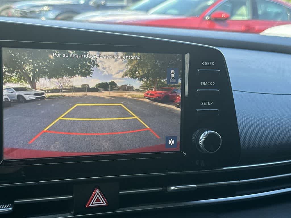 Thumbnail: 2022 Hyundai Elantra - 19