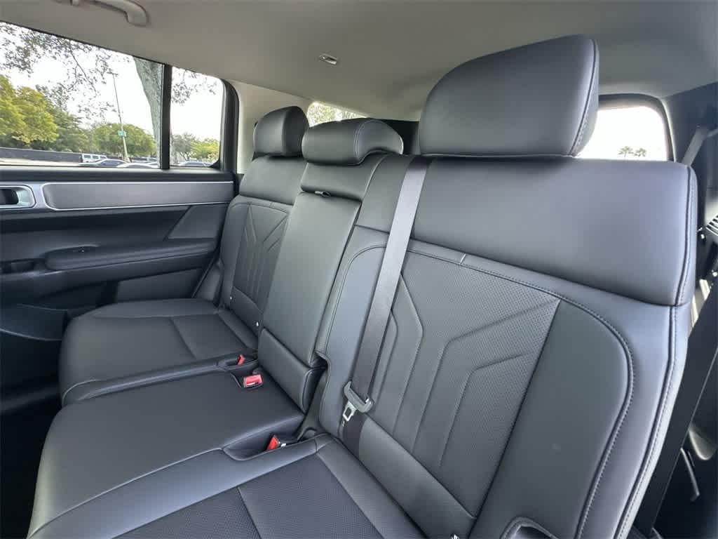 Thumbnail: 2025 Hyundai Santa Fe - 22