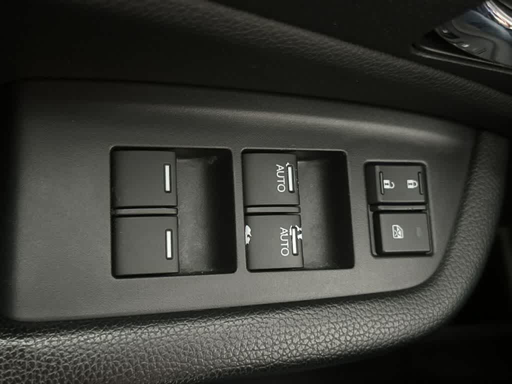 Thumbnail: 2019 Honda Passport - 17