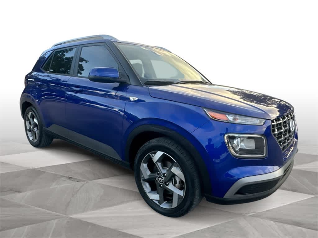 Thumbnail: 2022 Hyundai Venue - 2