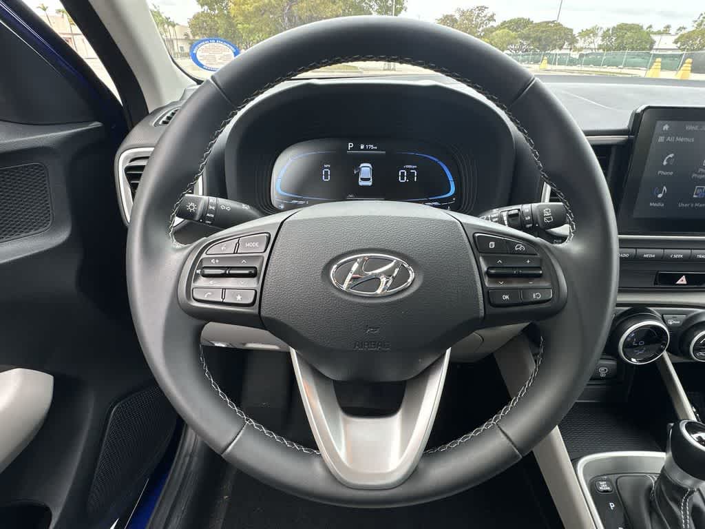 Thumbnail: 2025 Hyundai Venue - 15