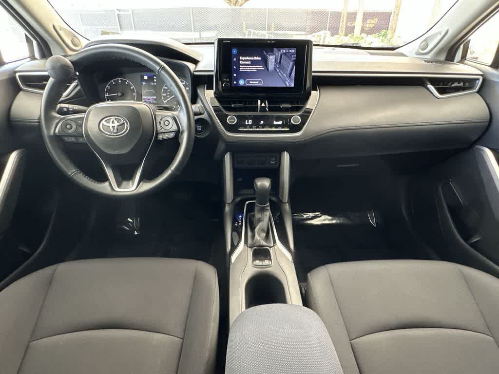 Thumbnail: 2024 Toyota Corolla Cross - 24