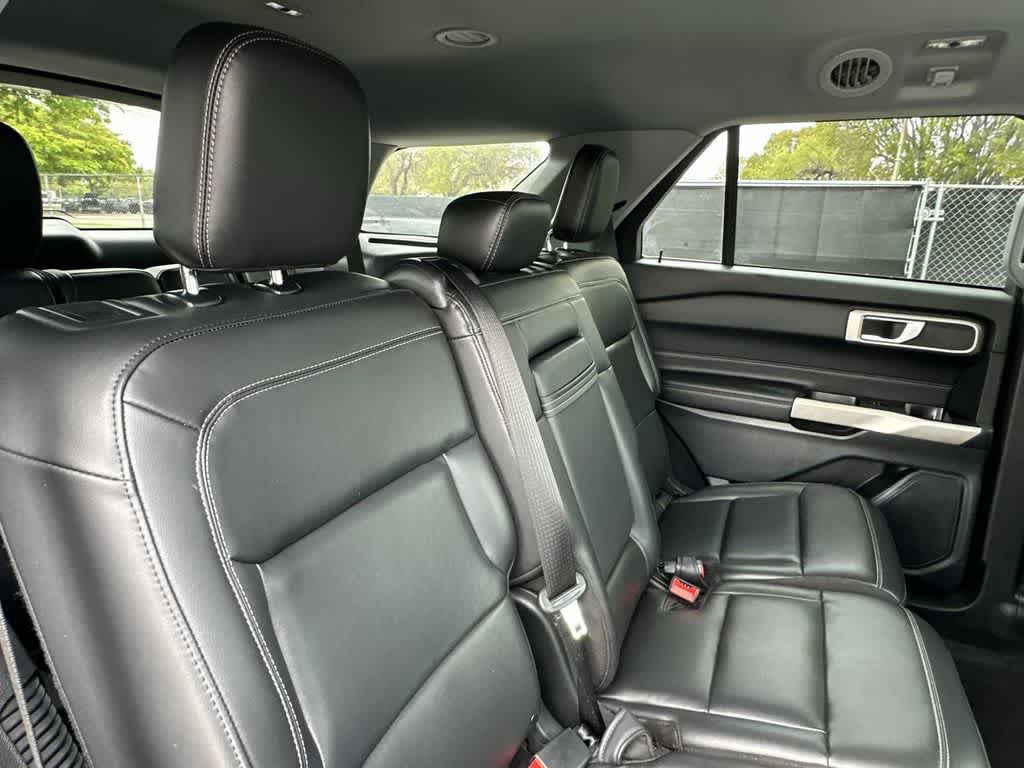 Thumbnail: 2022 Ford Explorer - 26