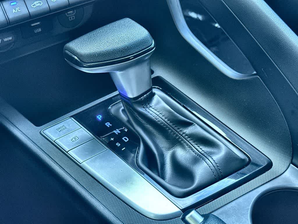 Thumbnail: 2024 Hyundai Elantra - 21