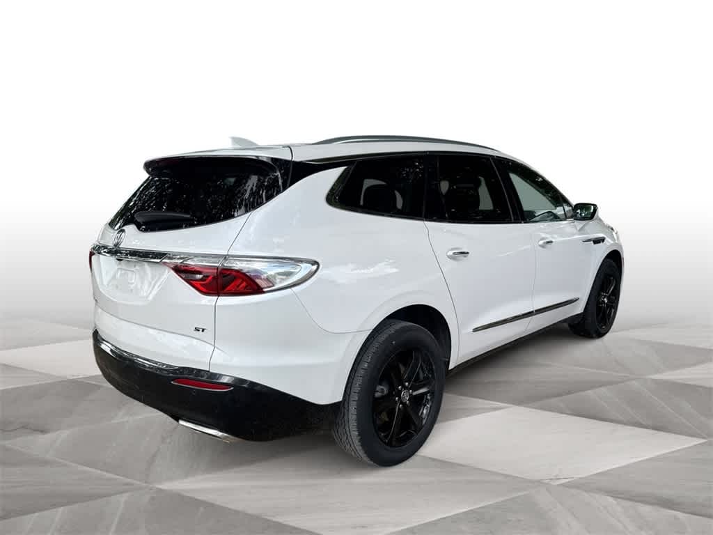 Thumbnail: 2023 Buick Enclave - 8