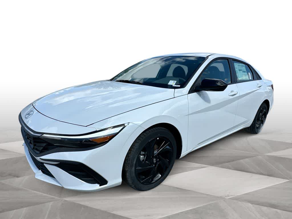 Thumbnail: 2026 Hyundai Elantra - 4