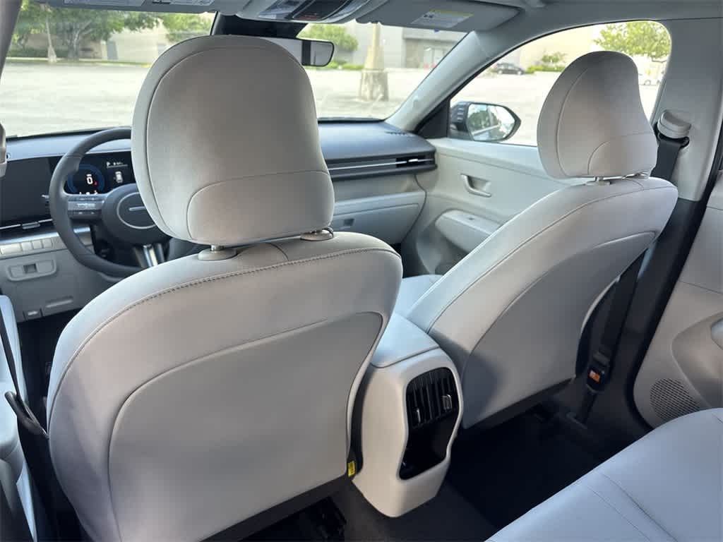 2025 Hyundai Kona SEL 23