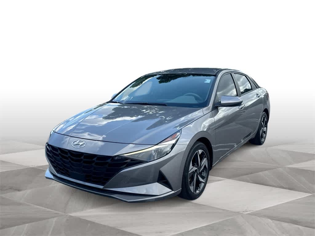 Thumbnail: 2023 Hyundai Elantra - 4