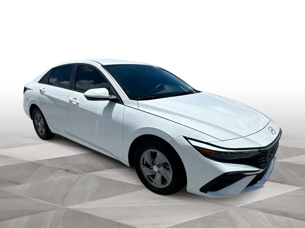 Thumbnail: 2025 Hyundai Elantra - 2