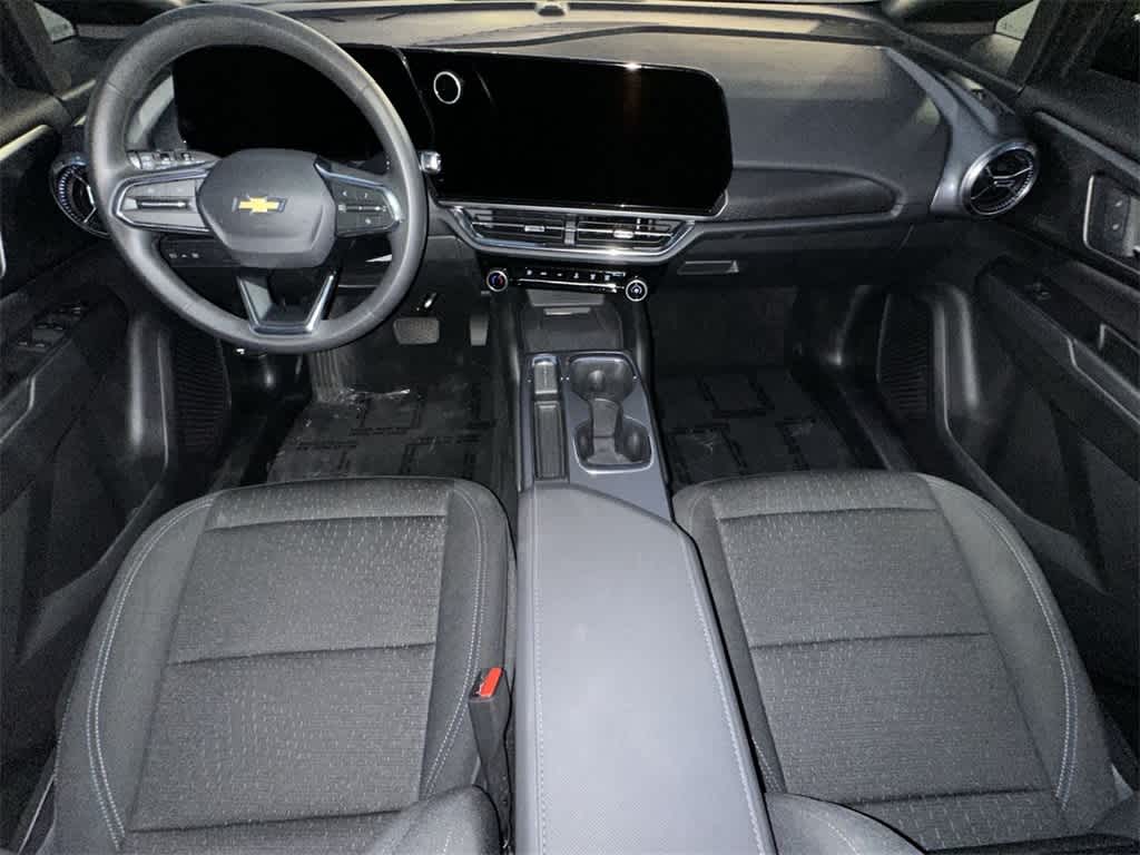 Thumbnail: 2025 Chevrolet Equinox - 24