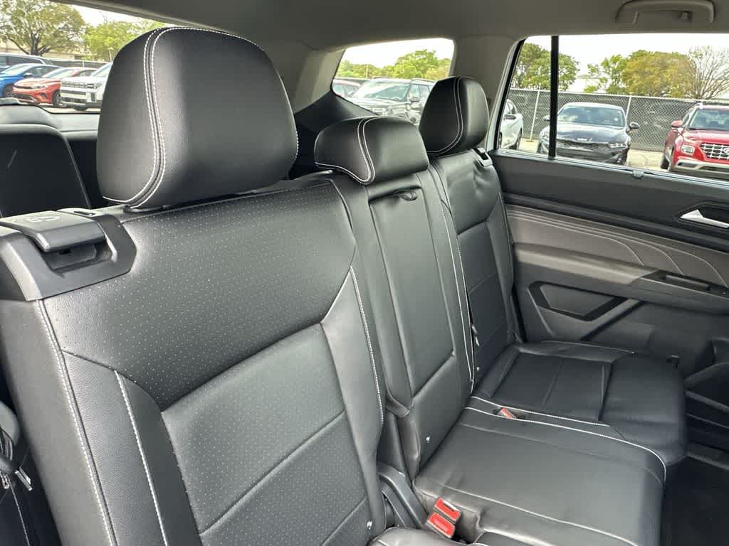 Thumbnail: 2023 Volkswagen Atlas - 26