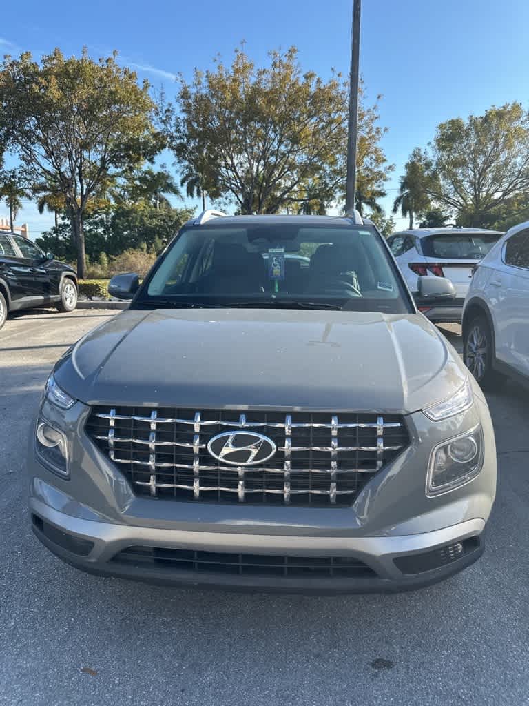 2023 Hyundai Venue SEL -
                  Doral, FL